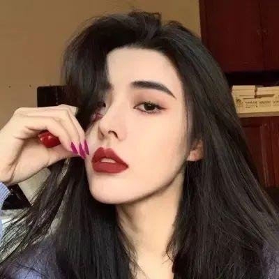 圈子里的男孩